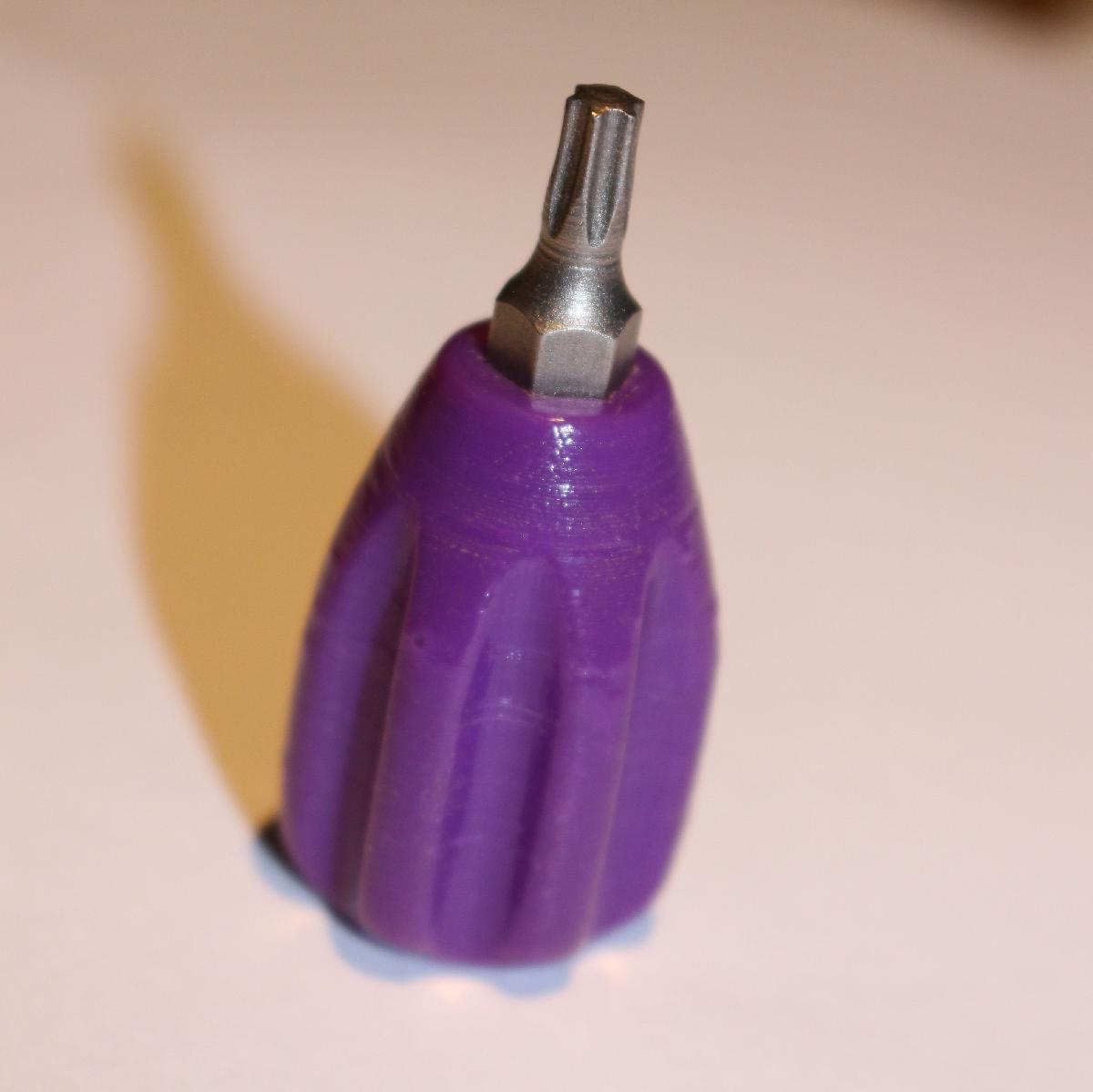 Cabo de chave de fenda hexagonal pequena com ima