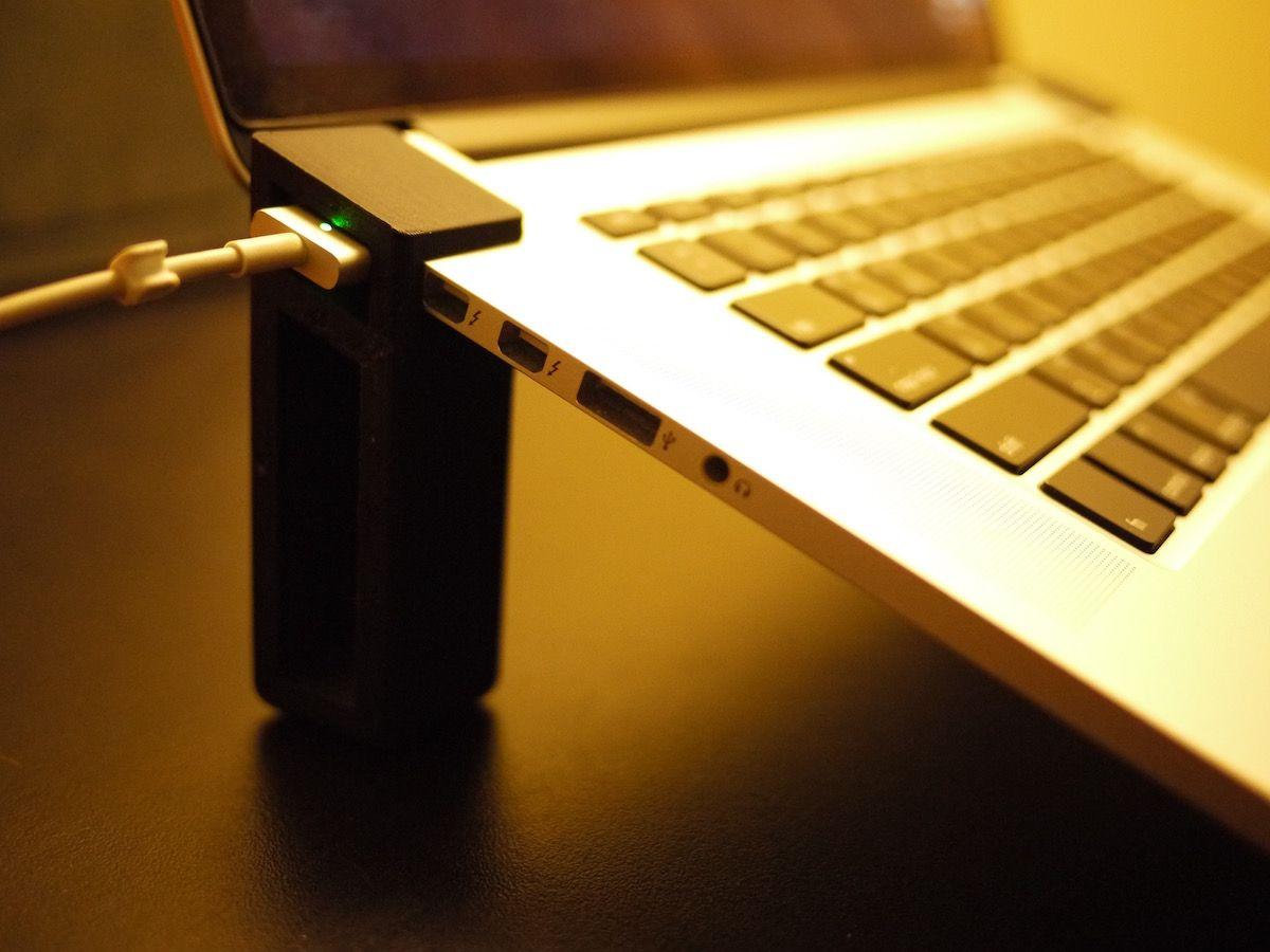 Suporte para Macbook Pro Retina 15