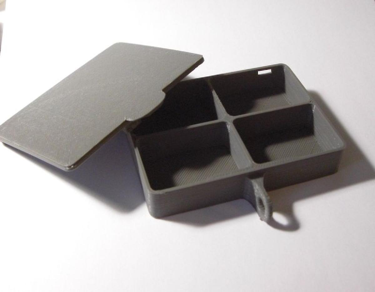 Bandejas de Pequenas Pecas (+Tampa e Casca)