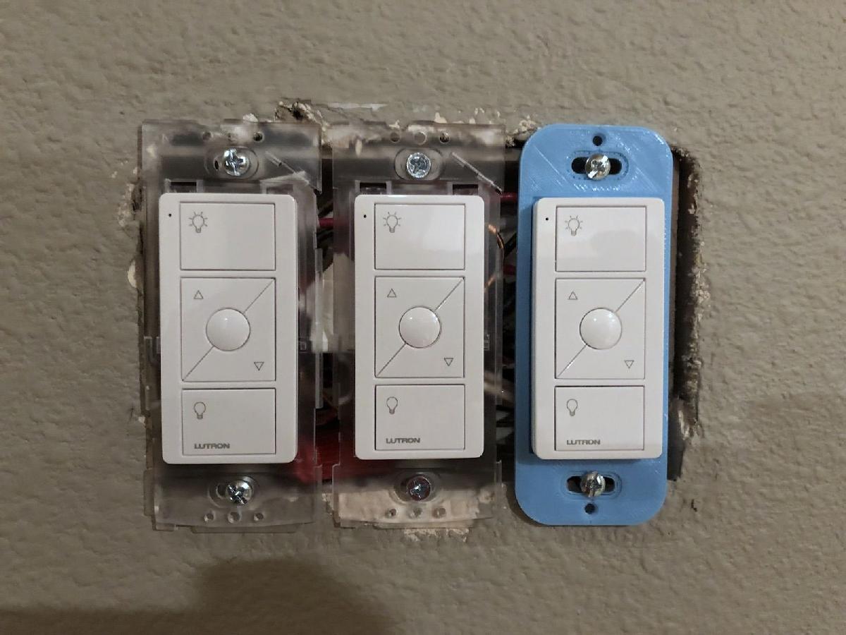 Suporte de Placa de Parede para Controle Remoto Lutron Caseta Pico