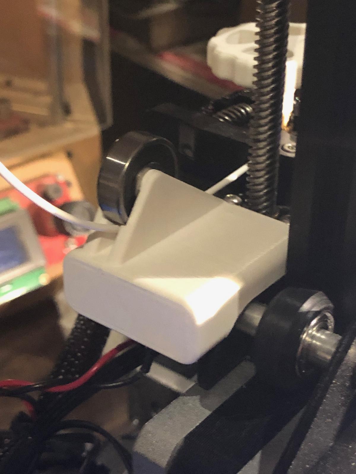 Sensor de falta de filamento Ender 3 e guia com rolamento