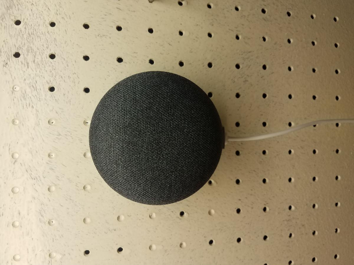 Suporte Invisivel para Google Home Mini