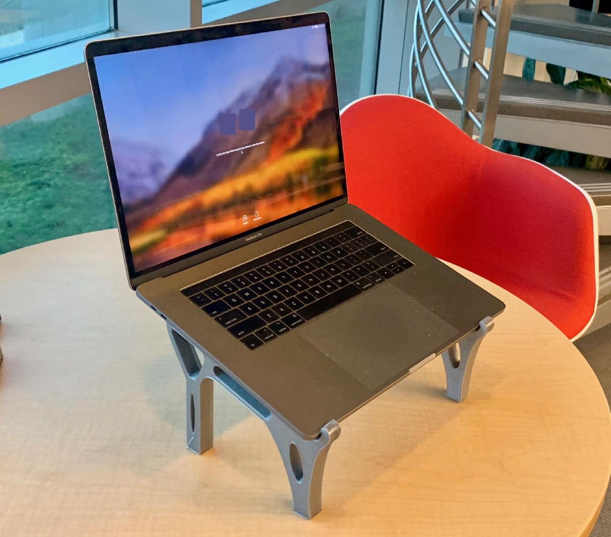 Suporte para laptop, elevado