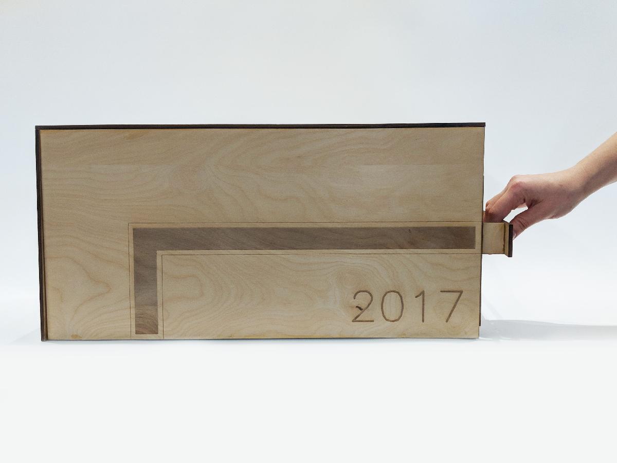 Caixa de Armazenamento para Estudantes de Design