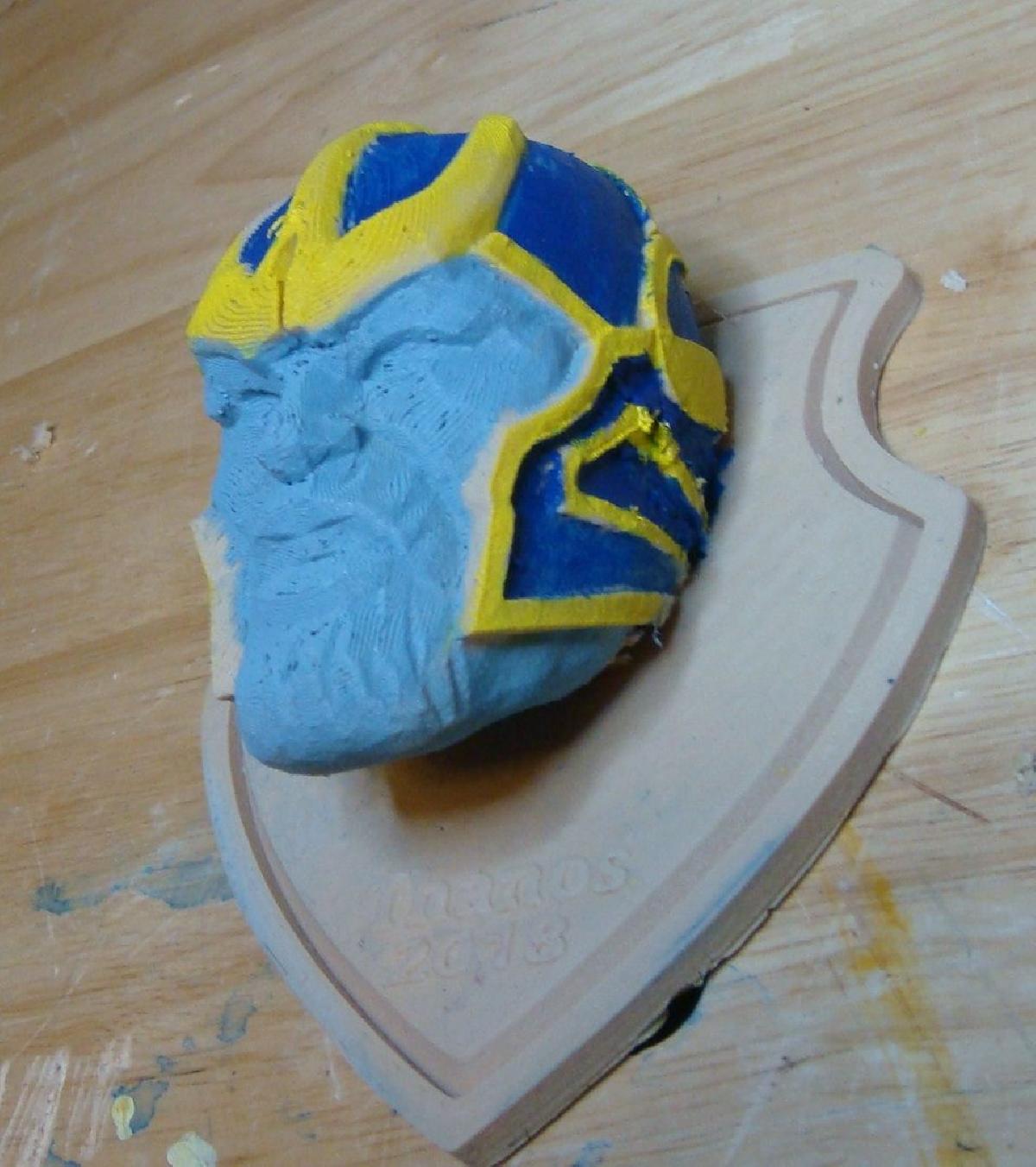Trofeu Montado do Thanos