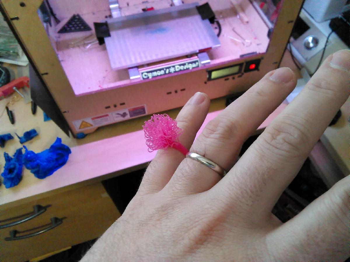 Anel PomPom impresso em 3D