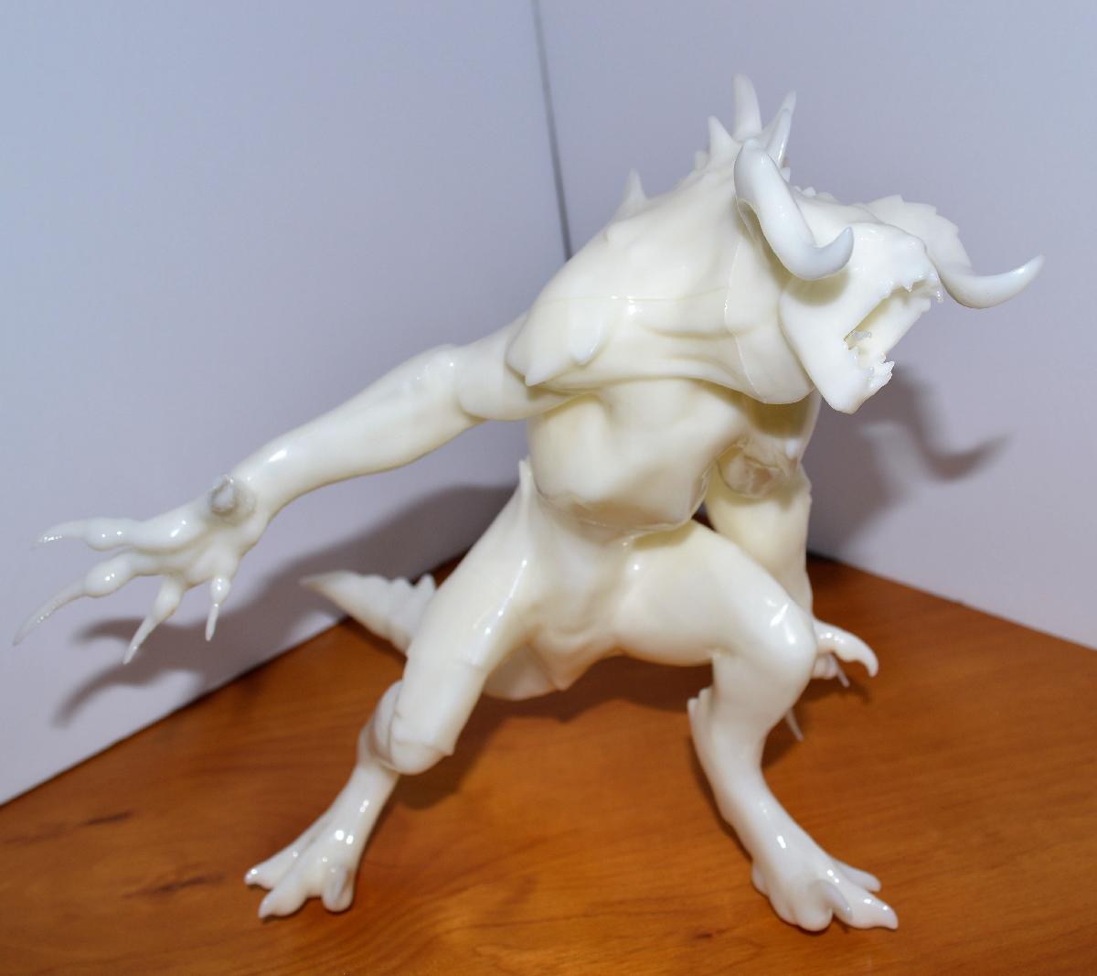 Deathclaw subdividido