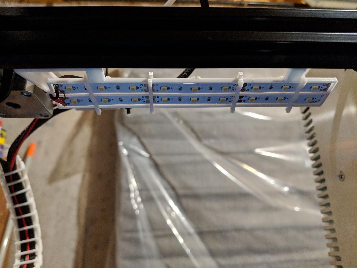 Suporte de LED para Gantry Ender 3 para fitas LED 2835, 12V