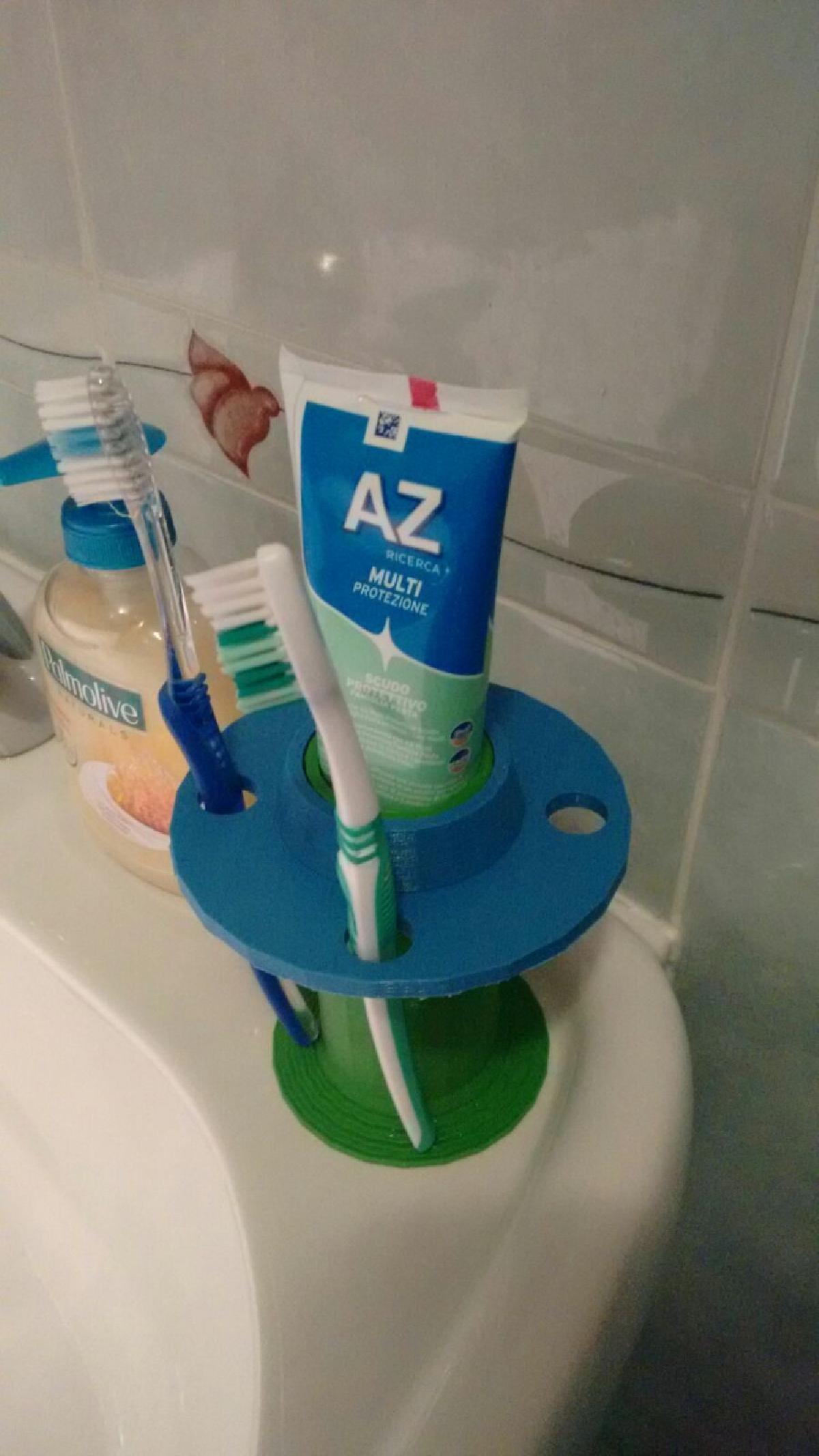 Suporte para escova de dentes / pasta de dente v1.0 (Mais antigo)