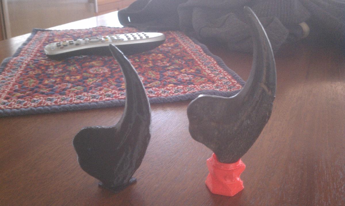 Coisa O Saurus Garra