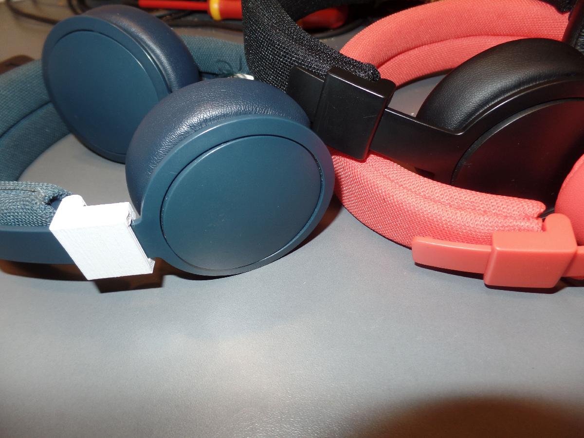 Substituicao de dobradica Urbanears