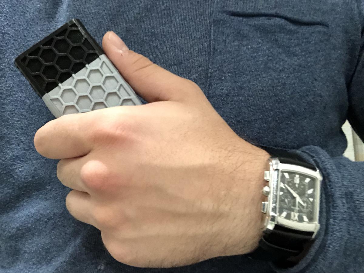 Estojo de Cigarros de Luxo para 10 Design Hexagonal
