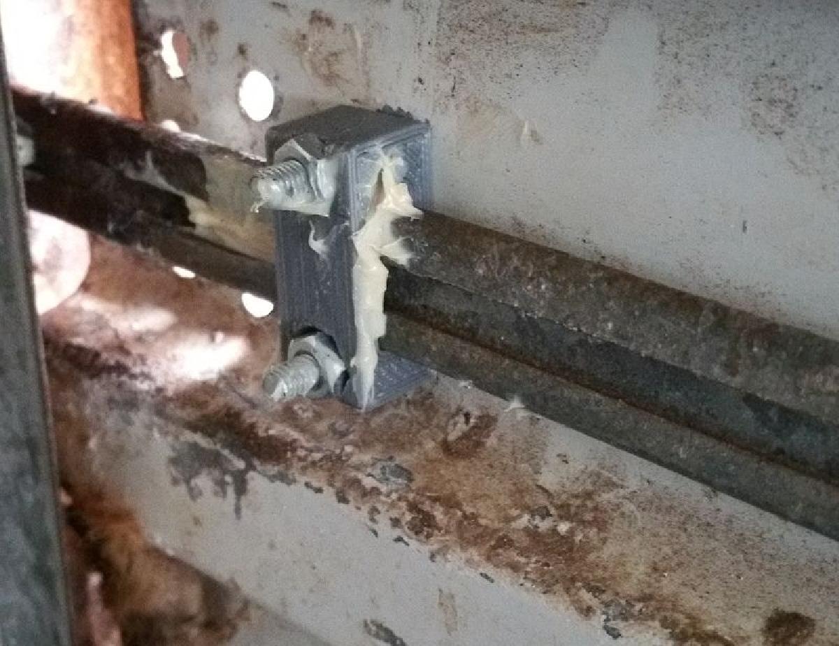 guia de barra de fechadura da porta da garagem Wispeco