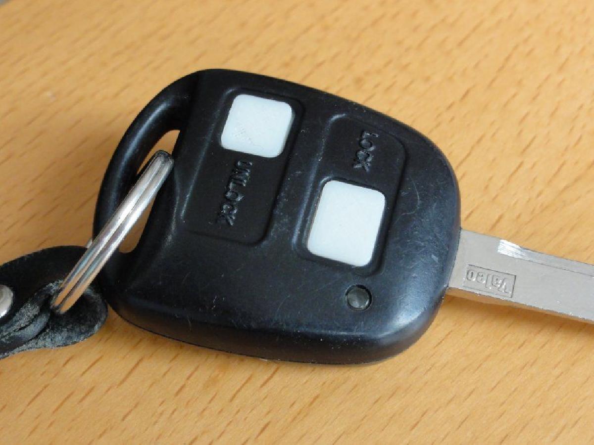 Botoes do controle remoto para Toyota Yaris