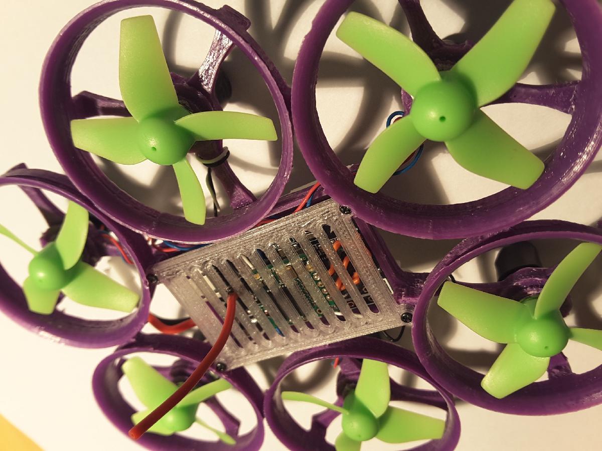 Hexantrix 80mm: Tiny Whoop hexa baseado em spf3 escovado