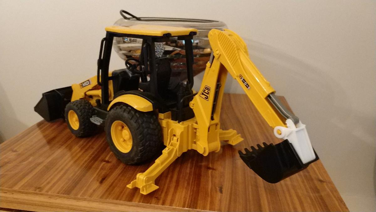 Escavadeira Carregadeira Bruder Toy 4cx