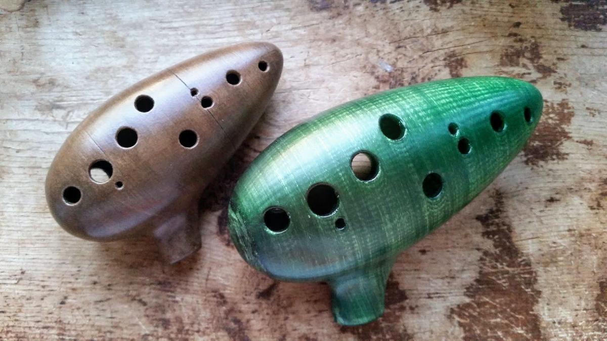 Ocarina Transversal de 12 furos Tenor Sol Maior (E4 C6) (em andamento)
