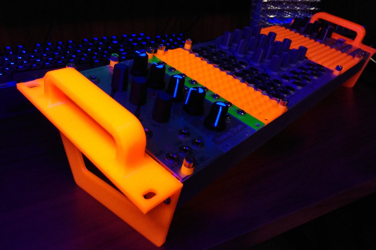 Lados de Trilho Eurorack com Alcas para Mesa, Prateleira ou Montagem em Rack de Estudio de 19