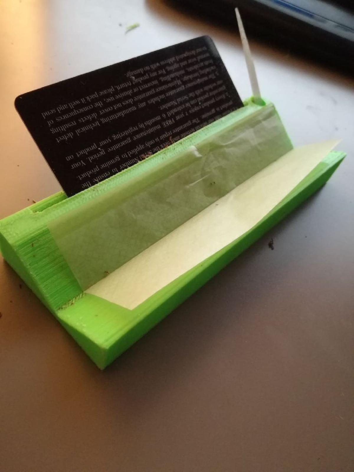 Assistente de enrolar cigarros/ base para papel