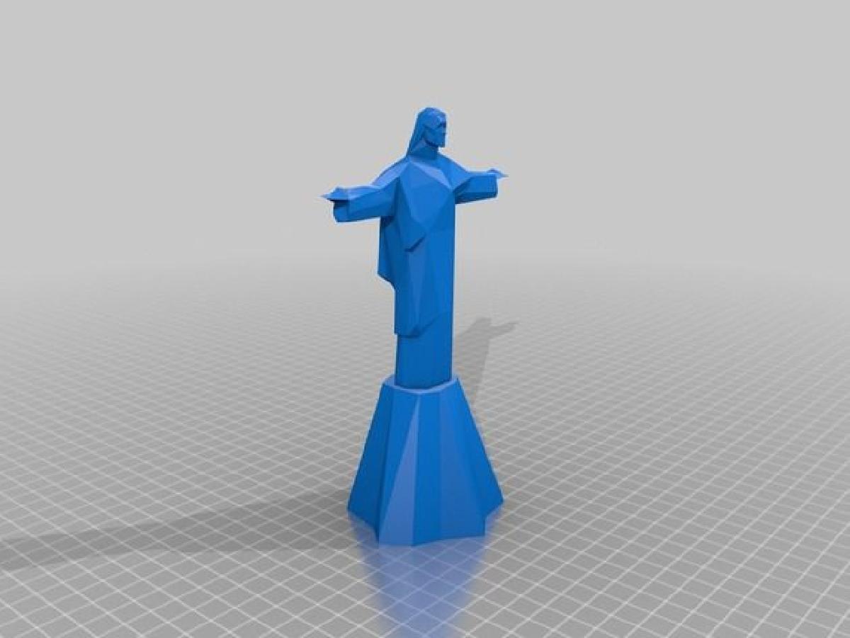 Estatua baixa do Cristo Redentor no Rio de Janeiro 