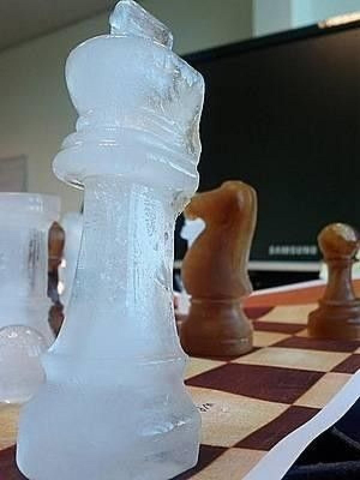 jogo de xadrez de cubos de gelo