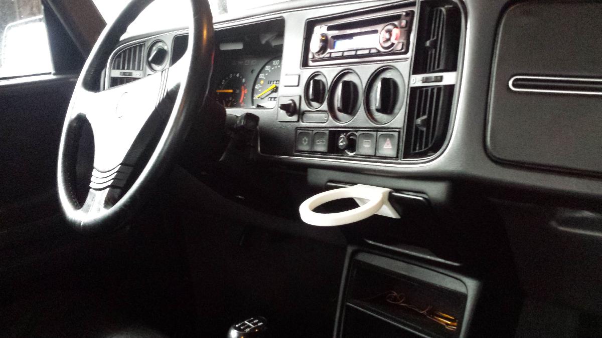 Suporte para copo SAAB 900