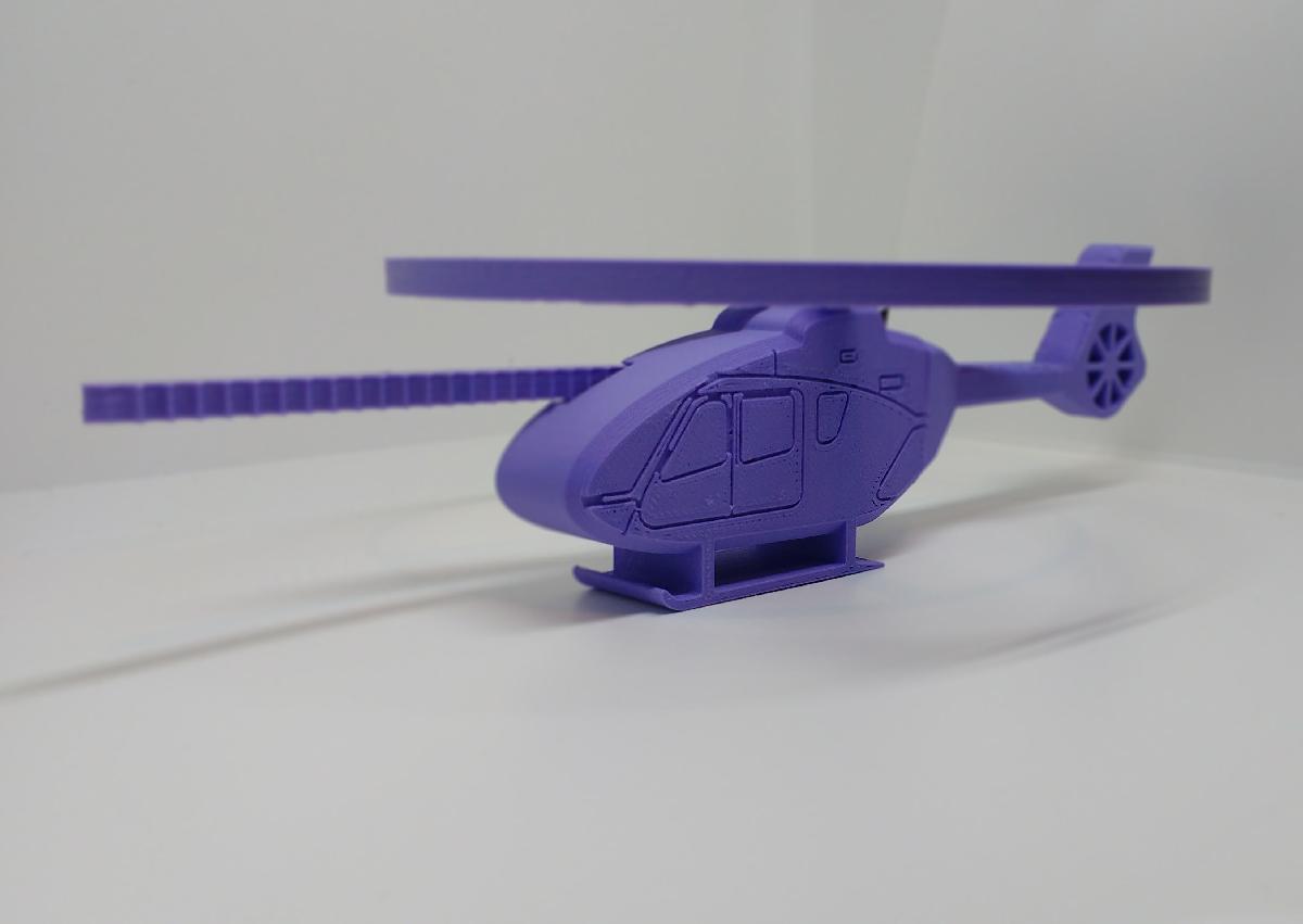 Brinquedo de helicoptero voador   H145