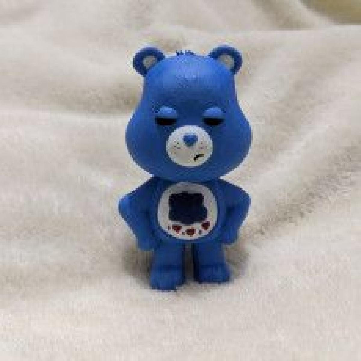 Urso de cuidados com urso rabugento