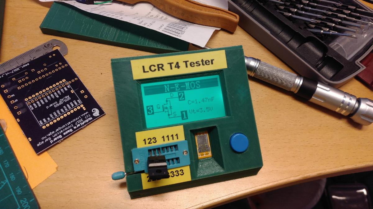 Caixa do medidor LCR T4 ESR reprojetada