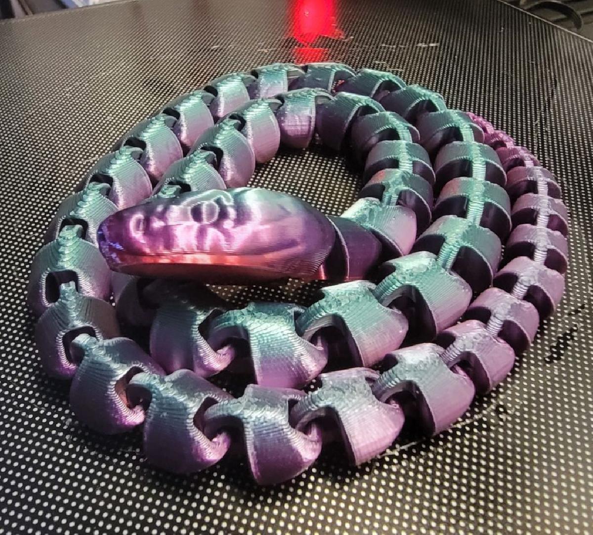 Cobra articulada v8 (cabeça maior) Reupload