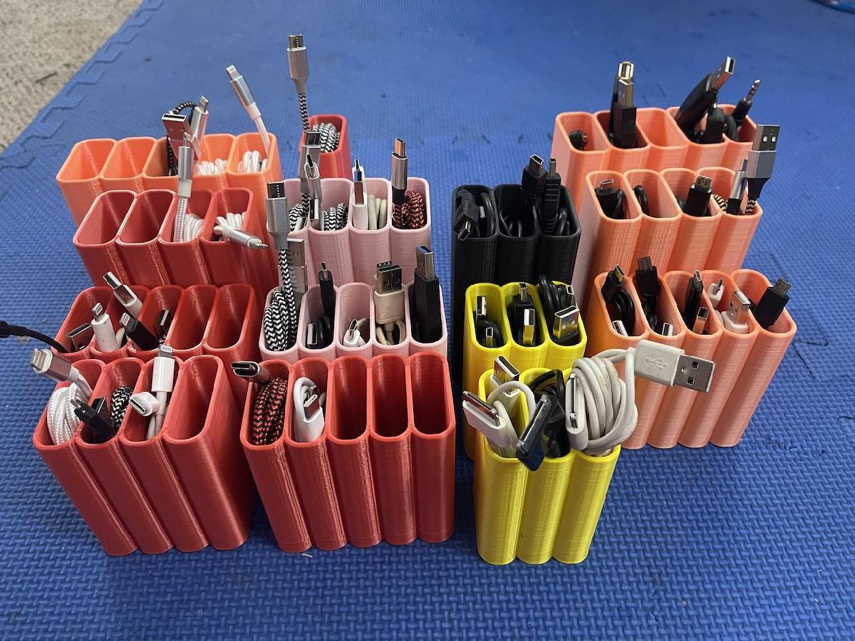 Organizadores de armazenamento de cabo USB