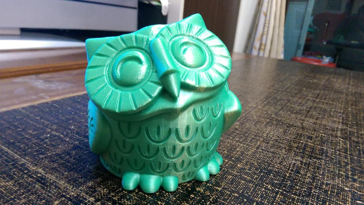 Pote de Coruja Sorridente