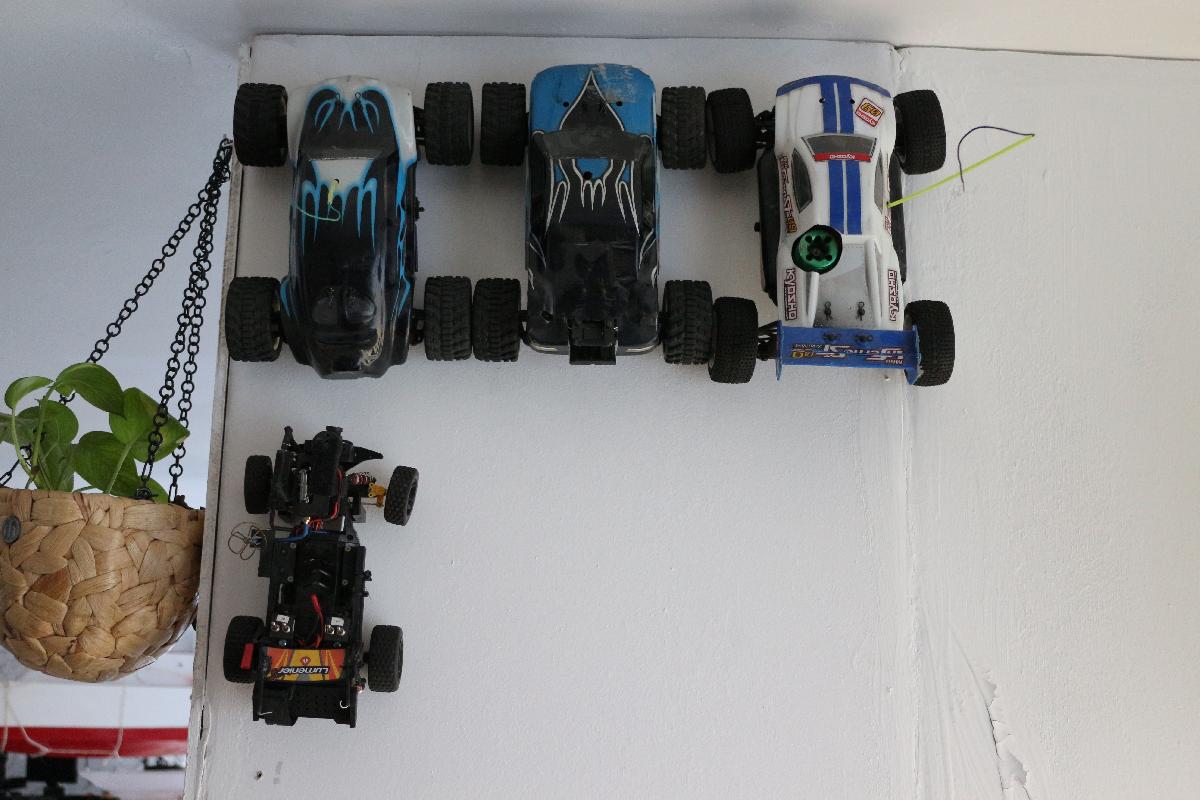 Suporte do carro do RC para RC Cars 1:18 e 1:16 