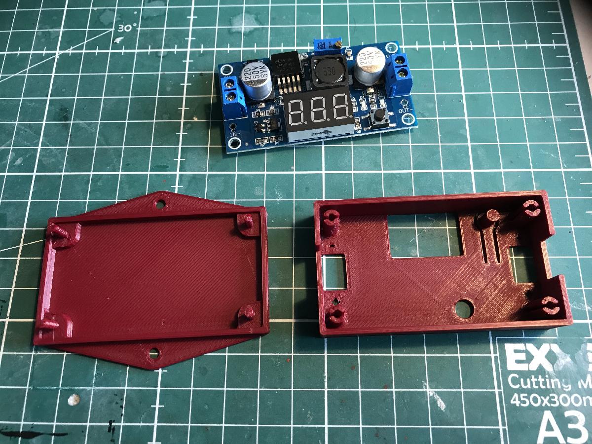 Caixa de fonte de alimentação para um Lm2596