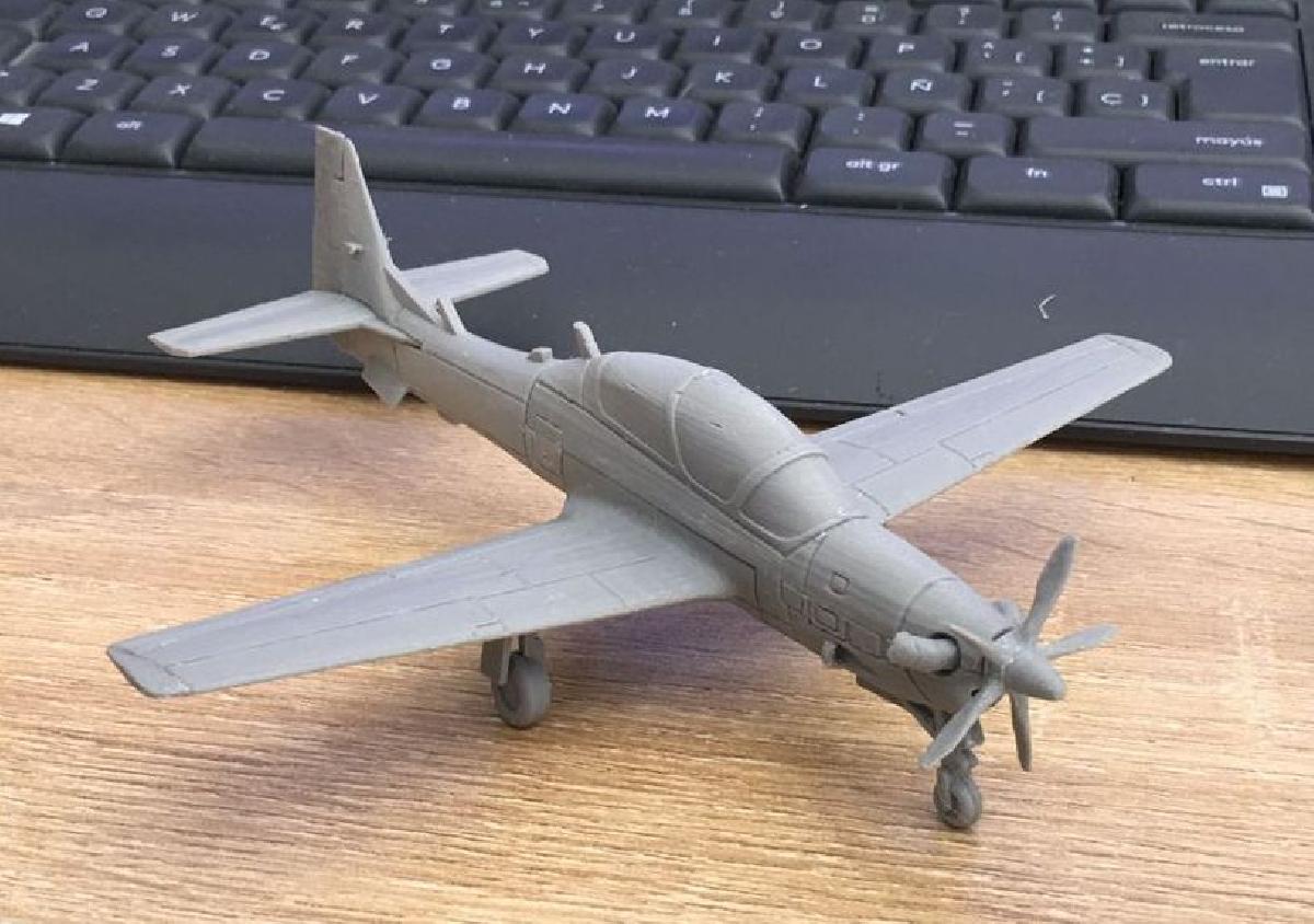 Embraer Super Tucano Escala 1/72