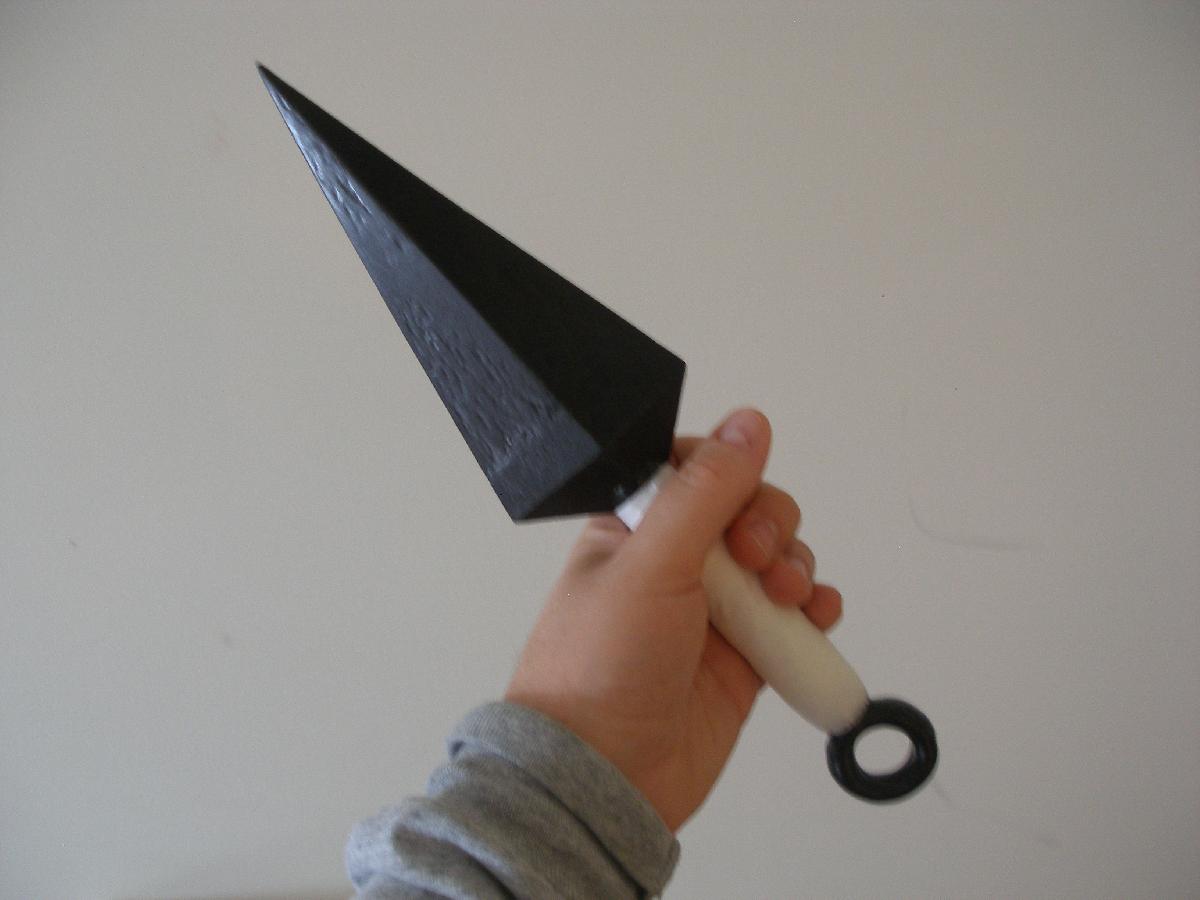 Kunai Estilo anime de tamanho completo