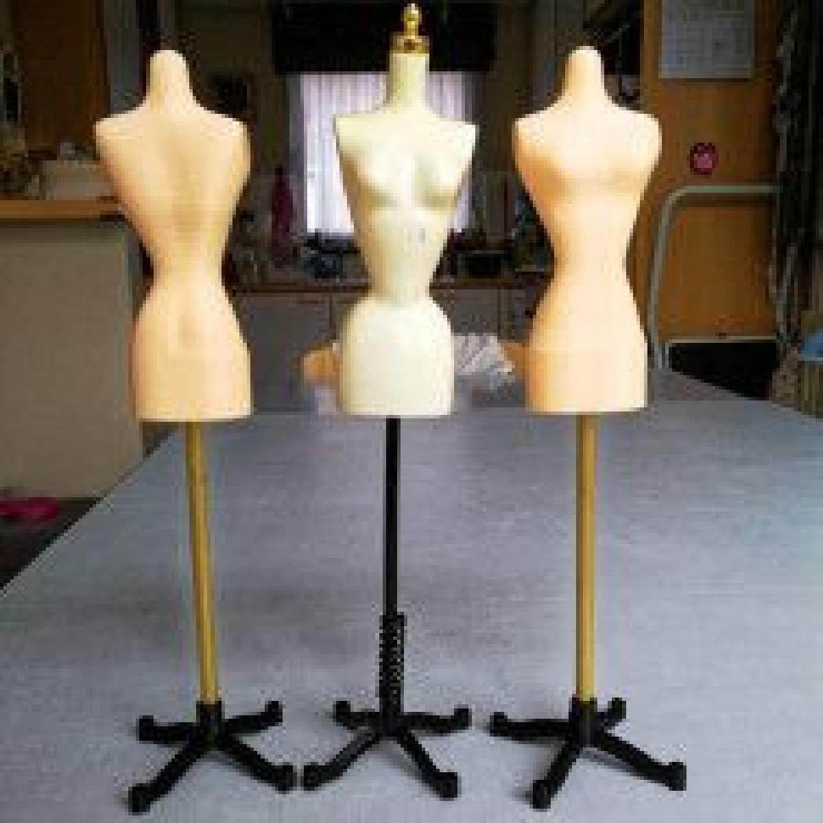 Barbie buste de couture Barbie busto de costura