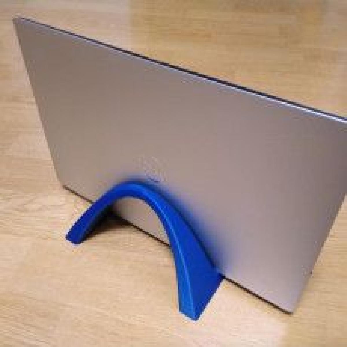 Suporte para notebook (com fontes Fusion360)