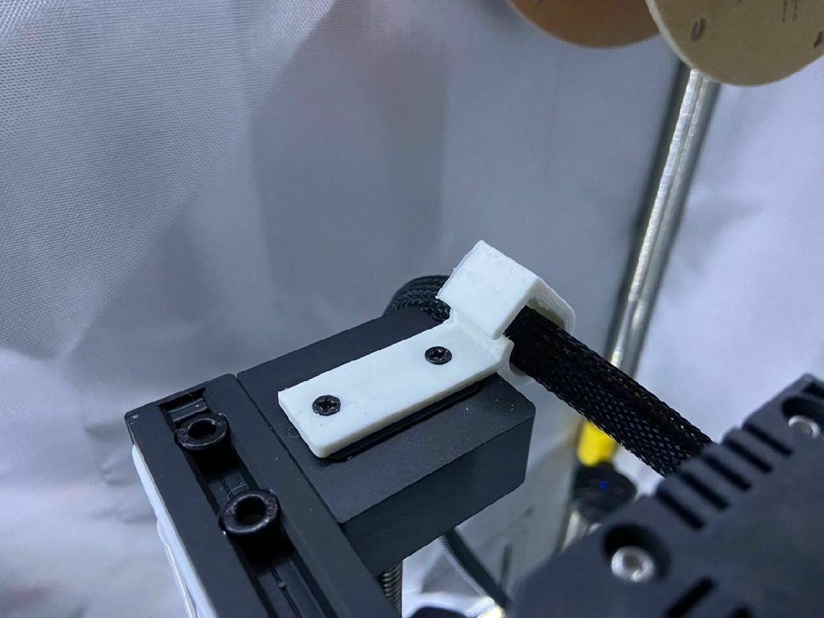 GEEETECH A20T SUPORTE GUIA DE CABO