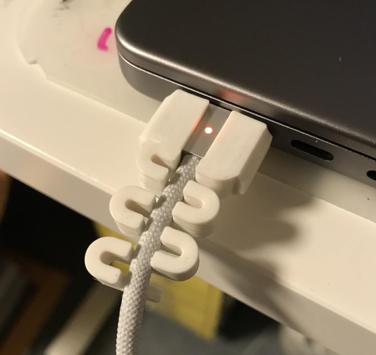 Magsafe 3 coisa anti curvatura