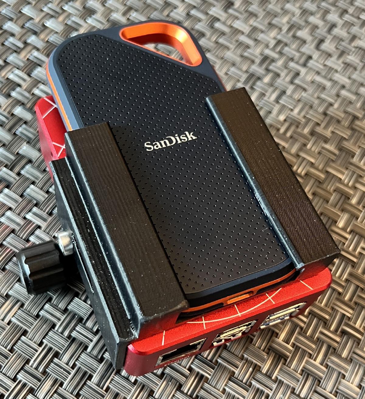 ASIAIR Plus Sandisk Extreme Pro Mount SSD 