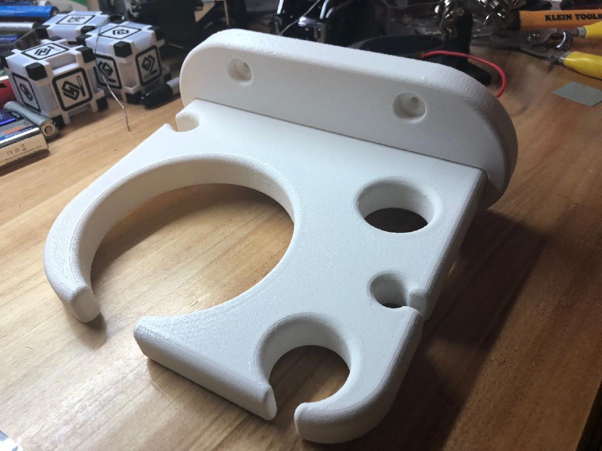 Secador de cabelo e montagem de acessorios