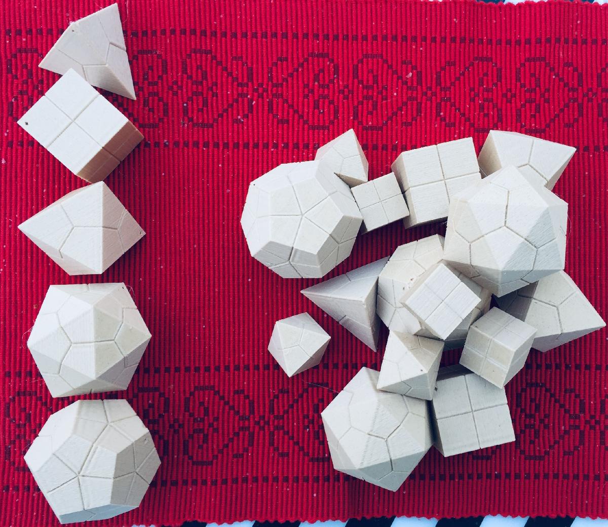 Solidos platonicos (Edicao de Natal)