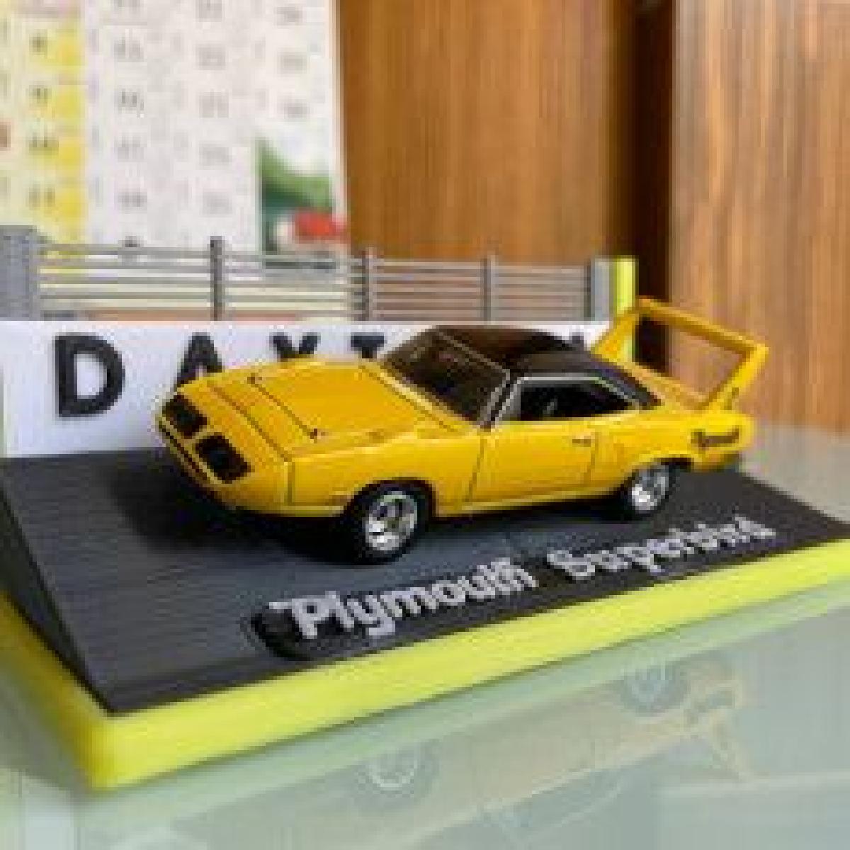 Base de exibicao Hotwheels Plymouth Superbird