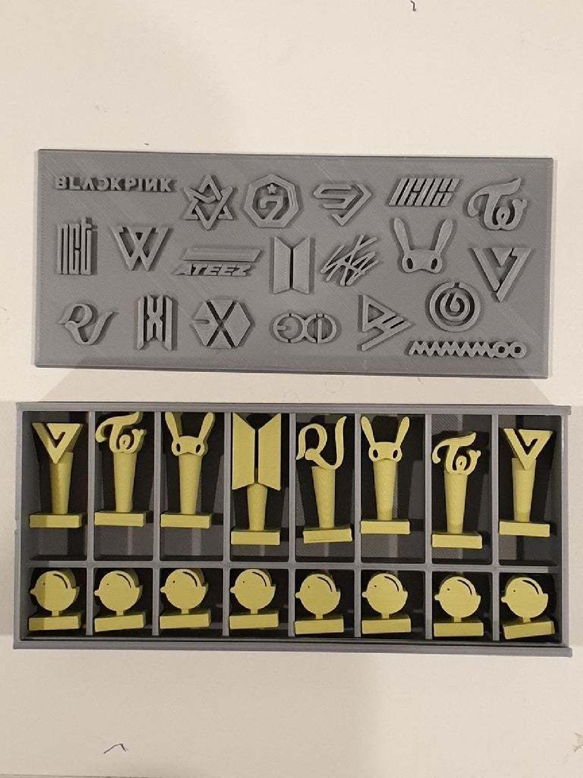 K Pop Chess Set e caixa de presente
