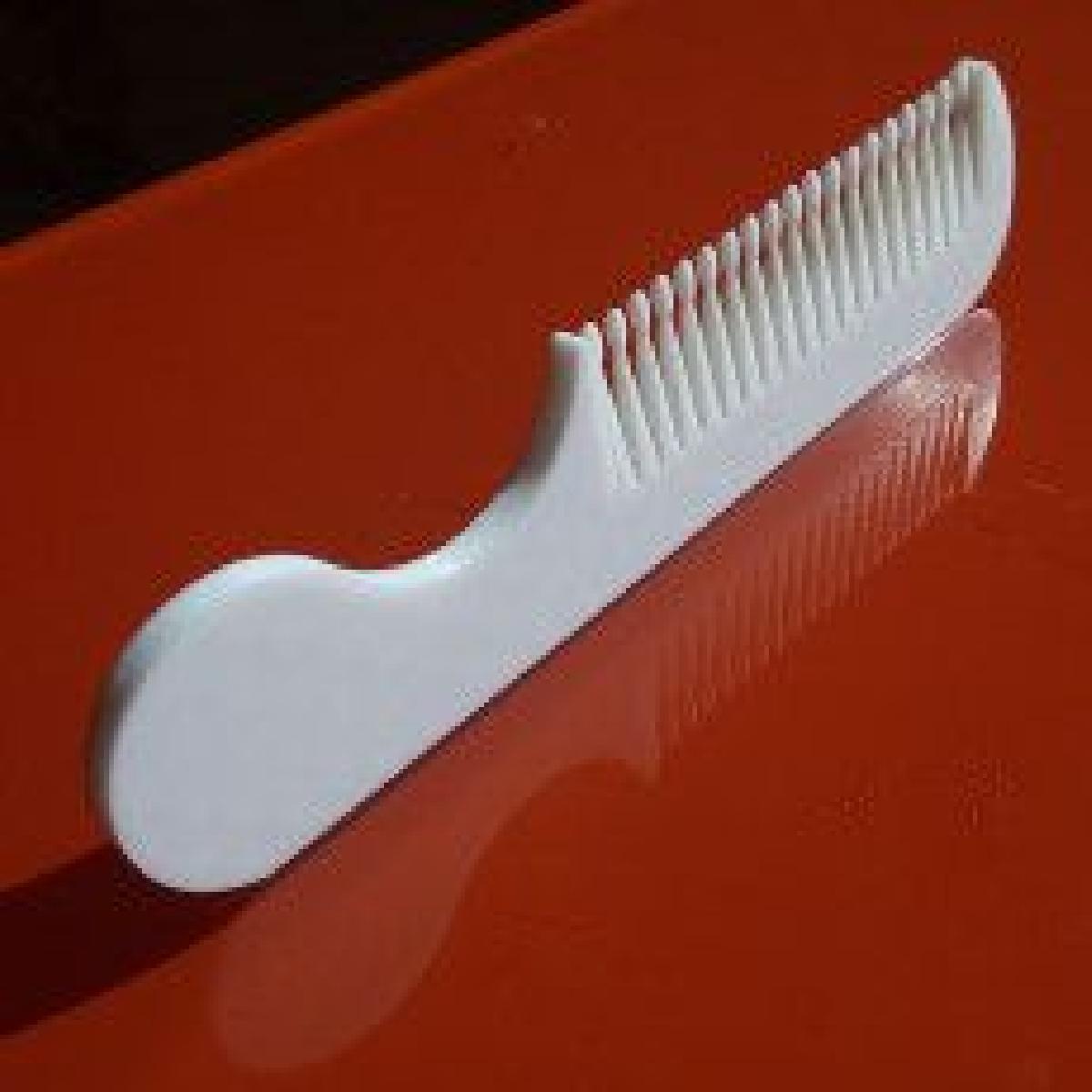 Comb