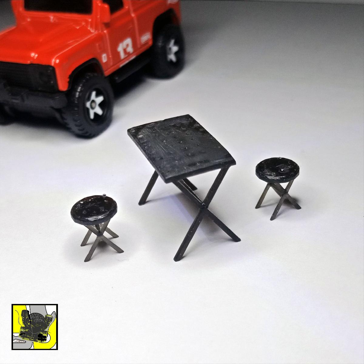 Cadeira e Mesa Portatil Diorama 1/64