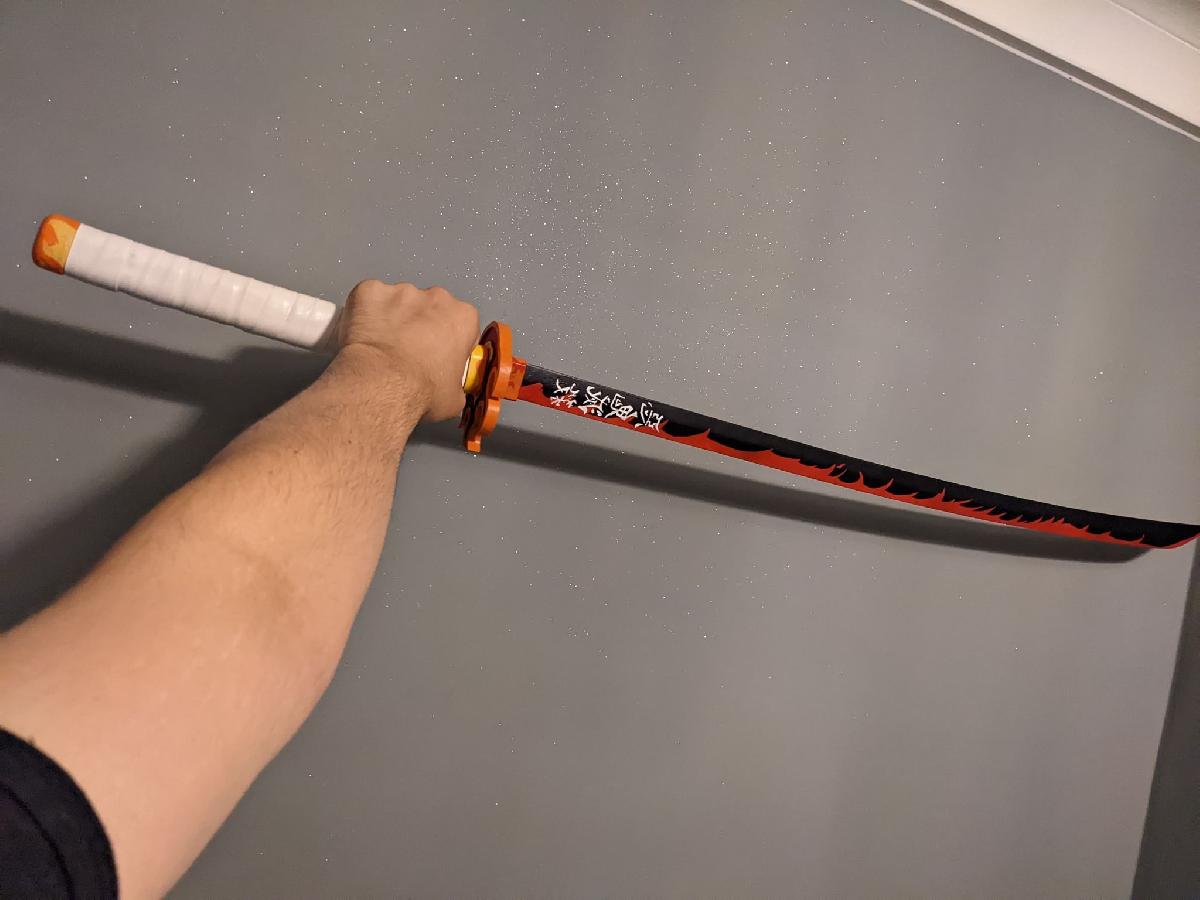 Espada Rengoku Corrigido Habaki e Mais Longo