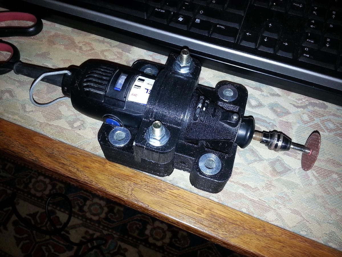 Morsa de bancada personalizada Dremel