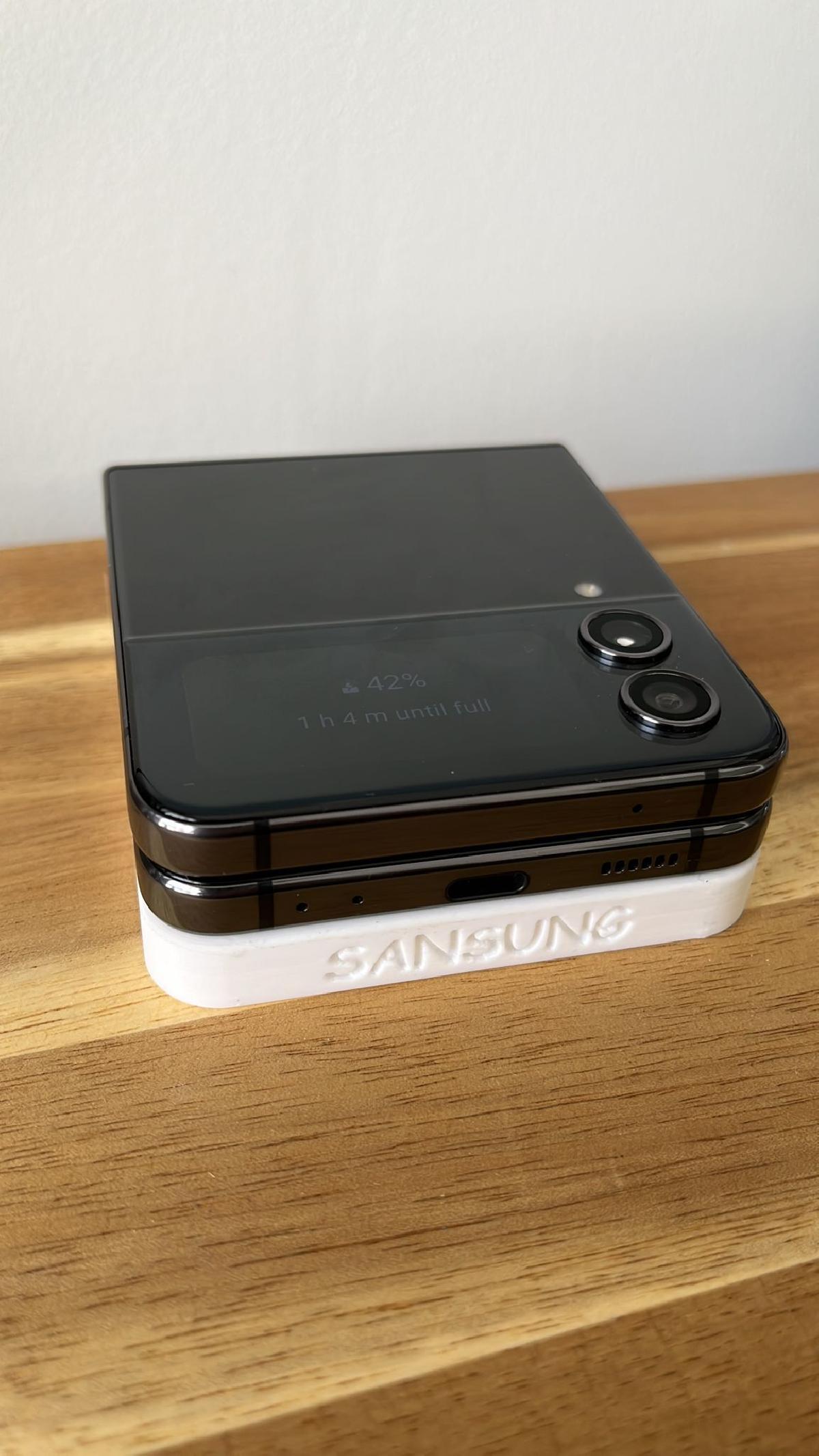Carregador sem fio para telefones Z Flip
